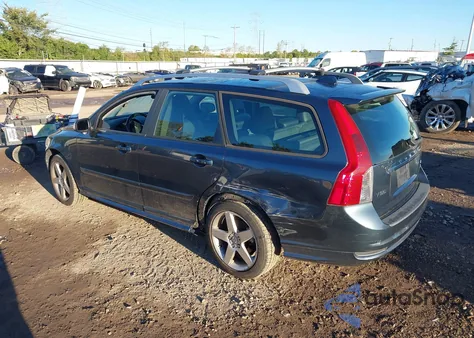 2010 Volvo V50 T5 R-Design from USA, damaged, VIN YV1672MJ0A2548360